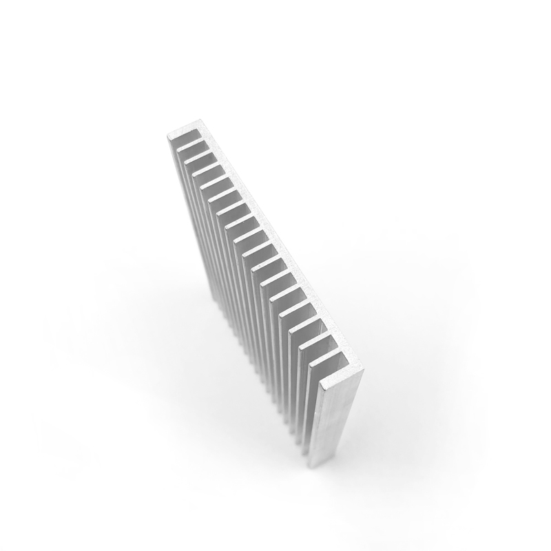 Dissipatore di Calore in Allum - Aluminium Extrusion recensione e prezzo
