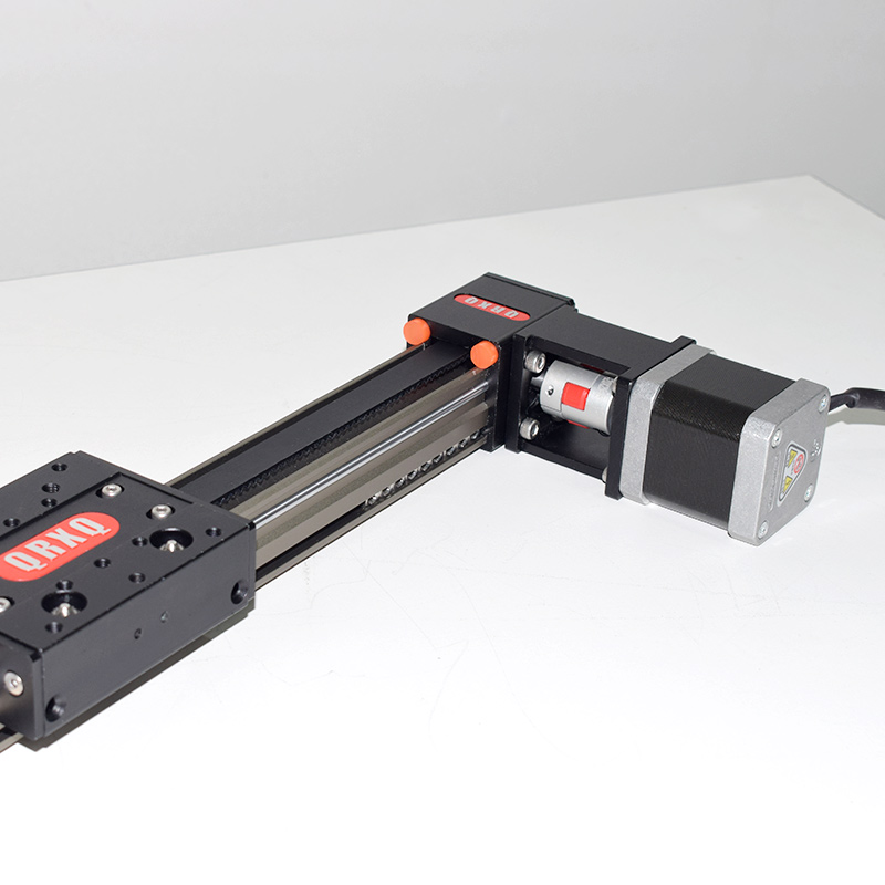 QRXQ RXP30 Trilotto Lineare Ne - Nema23 Stepper recensione e prezzo